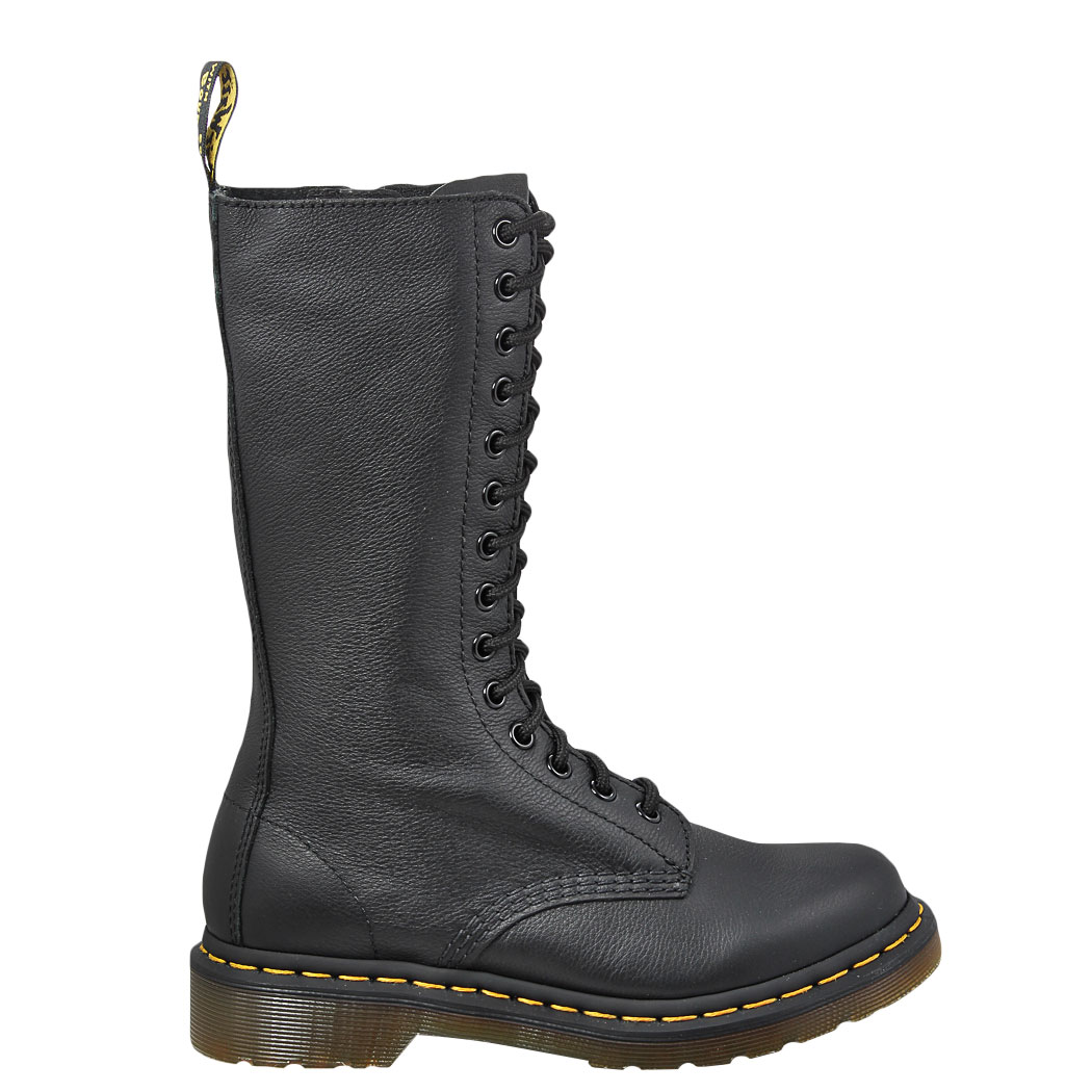 doc martens 1b99 virginia
